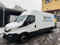 Gebraucht Iveco Daily 136 PS (100 kW) 2017 Weiß Van / Kleinbus