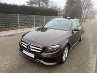Gebraucht Mercedes E220 194 PS (142 kW) 2017 Citrinbraun metalliclack Kombi