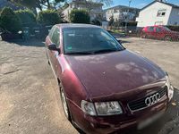 Gebraucht Audi A3 125 PS (91 kW) 1997 Rot Kleinwagen