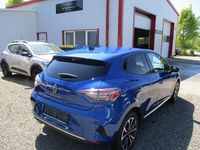 Gebraucht Renault Clio V Techno 91 PS (66 kW) 2025 Blau Limousine
