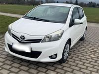 Gebraucht Toyota Yaris 99 PS (72 kW) 2013 Weiß Kleinwagen