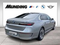 Gebraucht BMW i7 400 kW (544 PS) 2023 Spacesilber Limousine