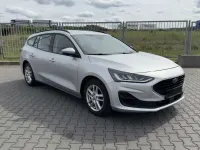 Używany Ford Focus Cool & Connect 120 KM (88 kW) 2022 Srebrny Kombi