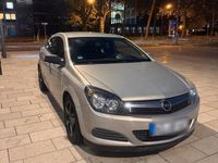 Gebraucht Opel Astra 90 PS (66 kW) 2008 Andere farben Coupé