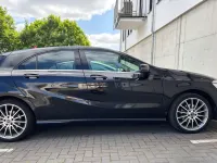 Używany Mercedes 200 209 KM (153 kW) 2017 Czarny Sedan/Limuzyna