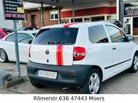 Gebraucht VW Fox 60 PS (44 kW) 2011 Weiß Kleinwagen