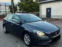 Gebraucht Volvo V40 Business Edition 120 PS (88 kW) 2014 Grau Limousine