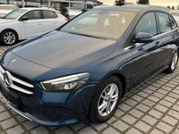 Gebraucht Mercedes B200 Style 163 PS (119 kW) 2019 Blau Van / Kleinbus