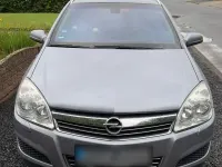 Gebraucht Opel Astra 140 PS (102 kW) 2007 Grau Limousine
