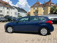 Gebraucht Ford Focus Ambiente 101 PS (74 kW) 2014 Blau Limousine