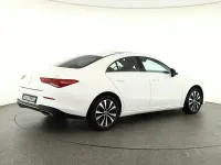 Gebraucht Mercedes CLA180 Progressive 136 PS (100 kW) 2020 Unilack polarweiß Limousine
