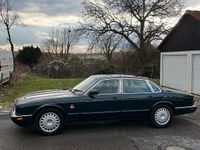 Gebraucht Jaguar XJ8 284 PS (208 kW) 2000 Grün Limousine