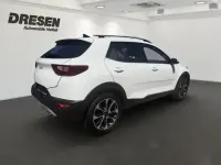 Gebraucht Kia Stonic Spirit 101 PS (74 kW) 2024 Weiss SUV