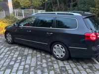 Gebraucht VW Passat 170 PS (125 kW) 2008 Braun Kombi