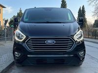 Gebraucht Ford Tourneo Titanium 185 PS (136 kW) 2021 Schwarz Van / Kleinbus