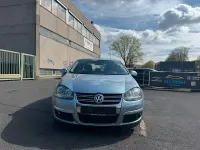 Gebraucht VW Jetta Comfortline 150 PS (110 kW) 2005 Arctic blue silver metallic Limousine