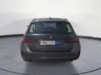 Gebraucht BMW 320 190 PS (139 kW) 2022 Grau Kombi