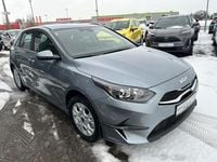 Neu Kia Ceed 101 PS (74 kW) 2026 Silber Kleinwagen