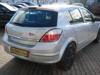 Brugt Opel Astra Edition 101 HK (74 kW) 2005 Sølv Sedan