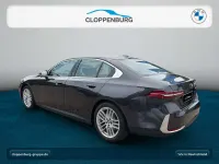 Gebraucht BMW 530e Sport Line 299 PS (219 kW) 2024 Grau Limousine