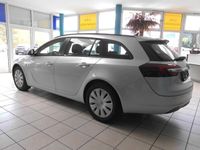 Gebraucht Opel Insignia 120 PS (88 kW) 2017 Silber metallic Kombi