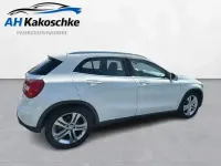 Gebraucht Mercedes GLA220 177 PS (130 kW) 2015 Calcitweiss  unilack SUV