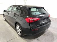 Gebraucht Mercedes A180 116 PS (85 kW) 2022 Schwarz Limousine