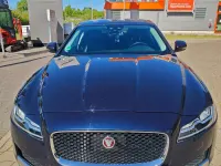 Second-hand Jaguar XF 300 CP (220 kW) 2017 Albastru Berlinǎ