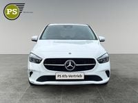 Gebraucht Mercedes B200 177 PS (130 kW) 2023 Weiß Van / Kleinbus