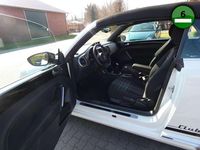 Gebraucht VW Beetle CLUB 105 PS (77 kW) 2015 Weiß (metallic) Kleinwagen