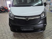 Gebraucht Opel Vivaro 125 PS (91 kW) 2017 Weiß Van / Kleinbus