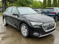 Second-hand Audi e-tron S-Line 230 kW (313 CP) 2023 Negru SUV