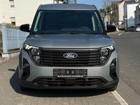 Gebraucht Ford Transit Limited 125 PS (91 kW) 2024 Solarsilber Van / Kleinbus