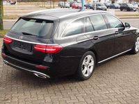 Gebraucht Mercedes E220 194 PS (142 kW) 2017 Obsidanschwarz Kombi