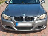 Gebraucht BMW 320 184 PS (135 kW) 2010 Grau Kombi