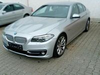 Gebraucht BMW 520 190 PS (139 kW) 2015 Silber Limousine