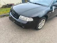 Second-hand Audi A4 S-Line 150 CP (110 kW) 2000 Negru Break