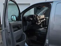 Käytetty Citroën Jumpy 150 HP (110 kW) 2019 Harmaa Tila-auto
