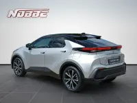Neu Toyota C-HR Team 140 PS (102 kW) 2025 Shimmering silver metallic/schwa SUV