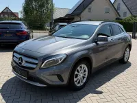 Gebraucht Mercedes GLA200 Style 136 PS (100 kW) 2014 Grau SUV