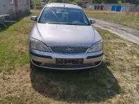 Gebraucht Ford Mondeo Ambiente 110 PS (80 kW) 2005 Silber Limousine