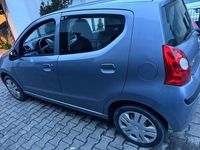 Gebraucht Nissan Pixo Acenta 68 PS (50 kW) 2010 Grau Kleinwagen