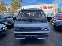 Gebraucht Mitsubishi L300 111 PS (81 kW) 1991 Blau Van / Kleinbus