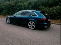 Gebraucht Audi A4 Sport 190 PS (139 kW) 2019 Blau Kombi