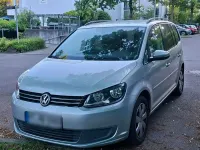 Gebraucht VW Touran 140 PS (102 kW) 2011 Silber Van / Kleinbus