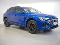 Gebraucht Audi Q8 e-tron S-Line 250 kW (340 PS) 2023 Ultrablau metallic SUV