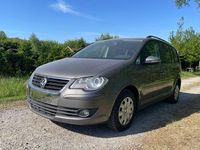 Gebraucht VW Touran 105 PS (77 kW) 2010 Slate grey metallic Van / Kleinbus
