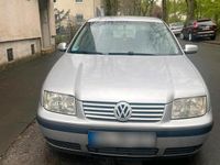 Gebraucht VW Bora 101 PS (74 kW) 2002 Grau Kombi