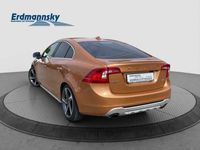Gebraucht Volvo S60 Summum 330 PS (242 kW) 2010 Vibrant copper Limousine