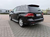 Gebraucht Mercedes GLE350 AMG 258 PS (189 kW) 2017 Schwarz Kombi
